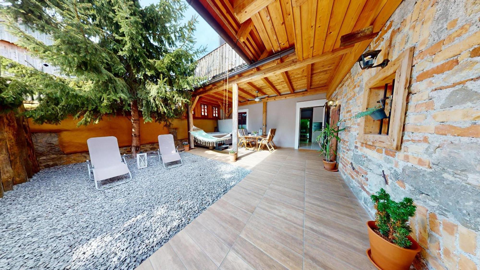 Resort Hisa Ida - Apartments With Hot Tub And Sauna Ivancna Gorica Экстерьер фото