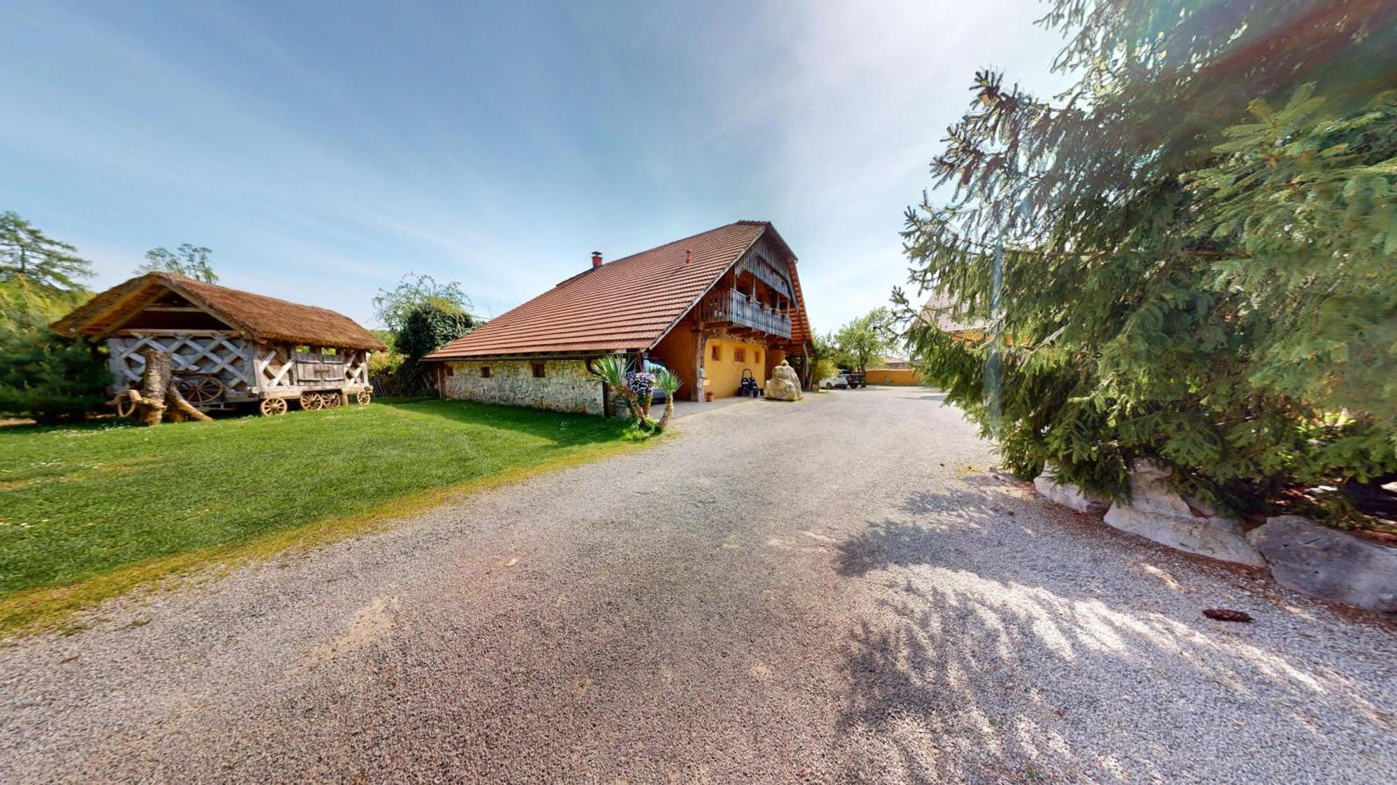 Resort Hisa Ida - Apartments With Hot Tub And Sauna Ivancna Gorica Экстерьер фото